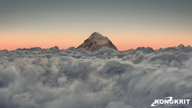 Rahasia Puncak Paling Keramat di Seluruh Dunia, Menguak Misteri Mitos dan Kepercayaan dari Everest hingga Taranaki!