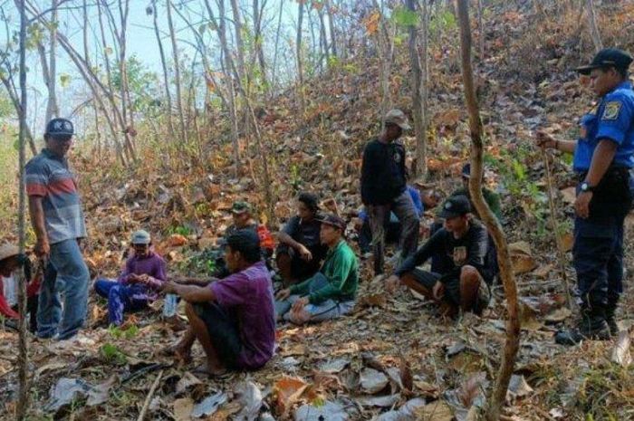 Awalnya Keluhkan Sakit Gigi, Seorang Istri Bikin Panik Suami yang Baru Pulang Yasinan, Sekampung hingga Aparat Langsung Terjun Cari Saroh